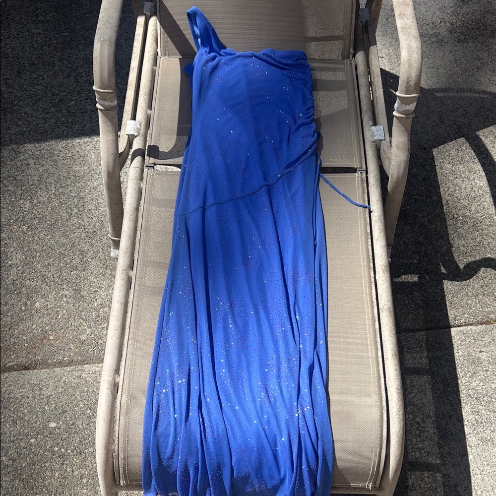 Elegant Blue One-Shoulder Gown